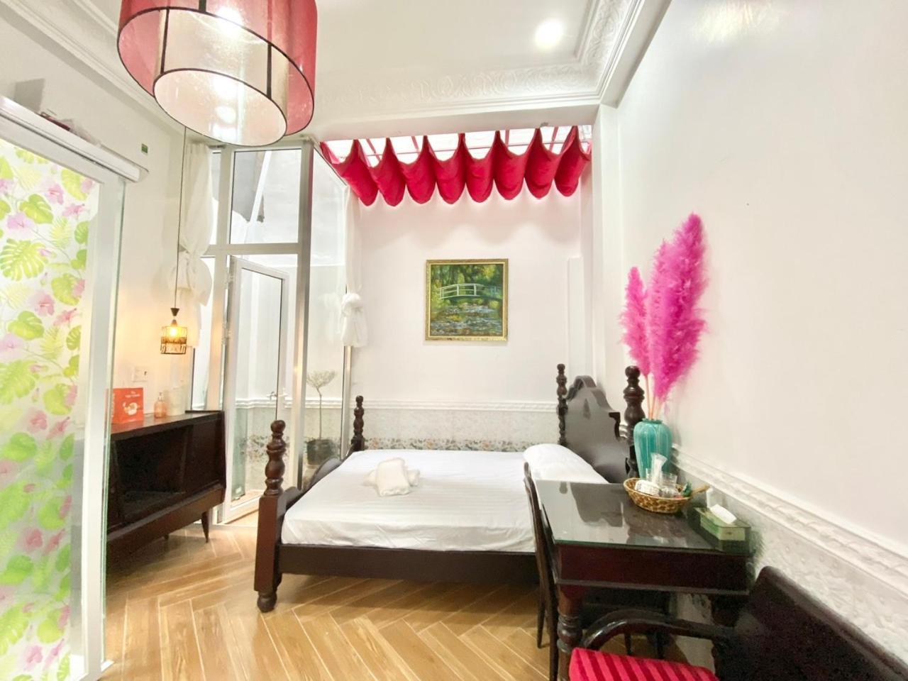 Cherry Blossom Ho Chi Minh City Bagian luar foto