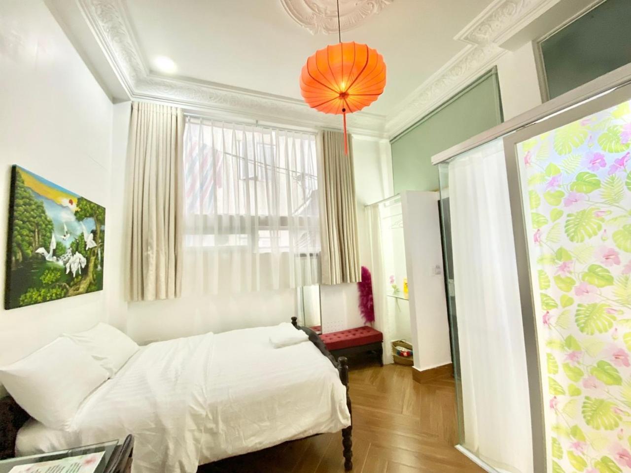 Cherry Blossom Ho Chi Minh City Bagian luar foto